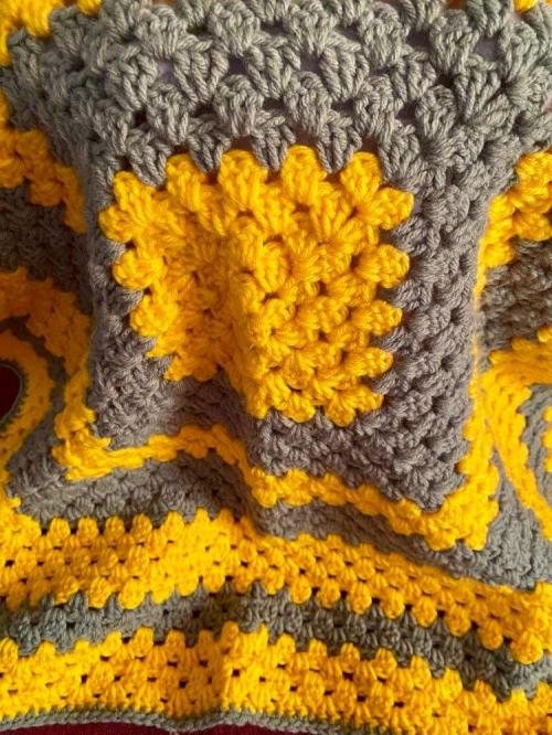 Crochet Baby Blanket and Hat