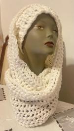 Crochet Infinity Scarf and Hat 